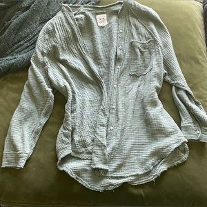 aerie 100% cotton button down waffle top - large - green